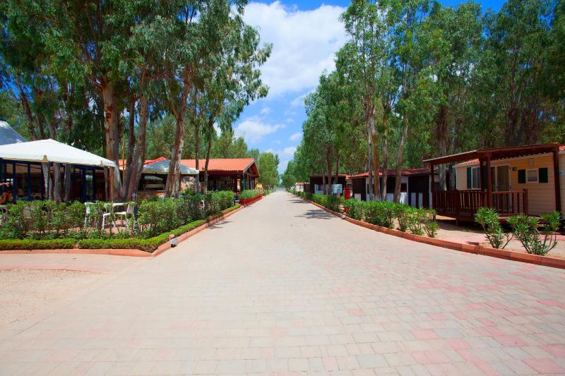 Camping Village Laguna Blu อาลเกโร ภายนอก รูปภาพ